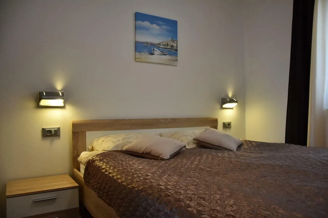 App Roko Apartment Porec 0*,