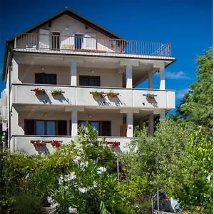 Loncar , Krk Town Kroatien